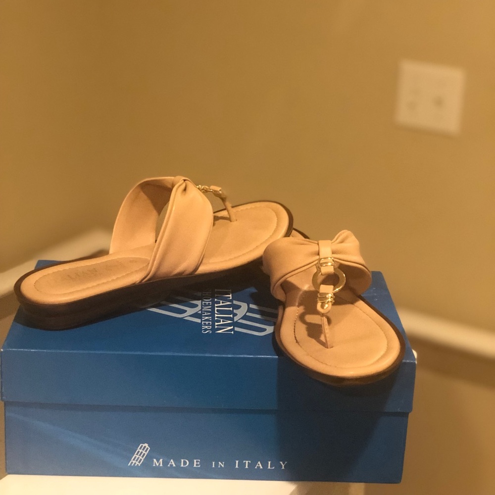 Ladies Sandals